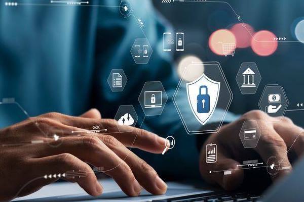 Сопровождение 1С